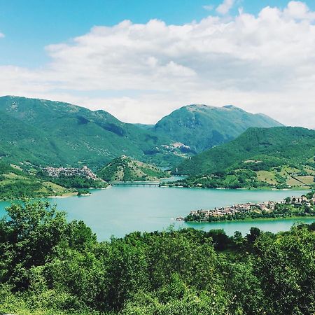 C'Era Una Volta Affittacamere Colle di Tora Kültér fotó